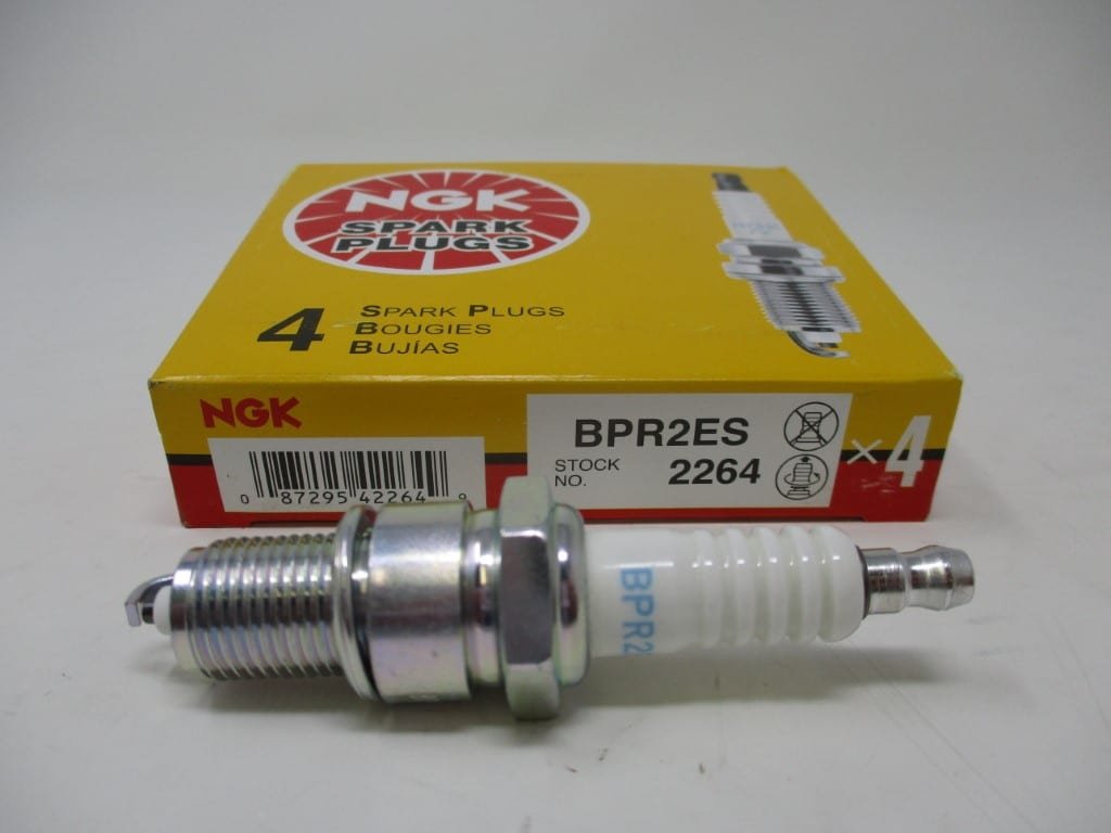 4  NGK Spark Plugs 2264 BPR2ES Standard