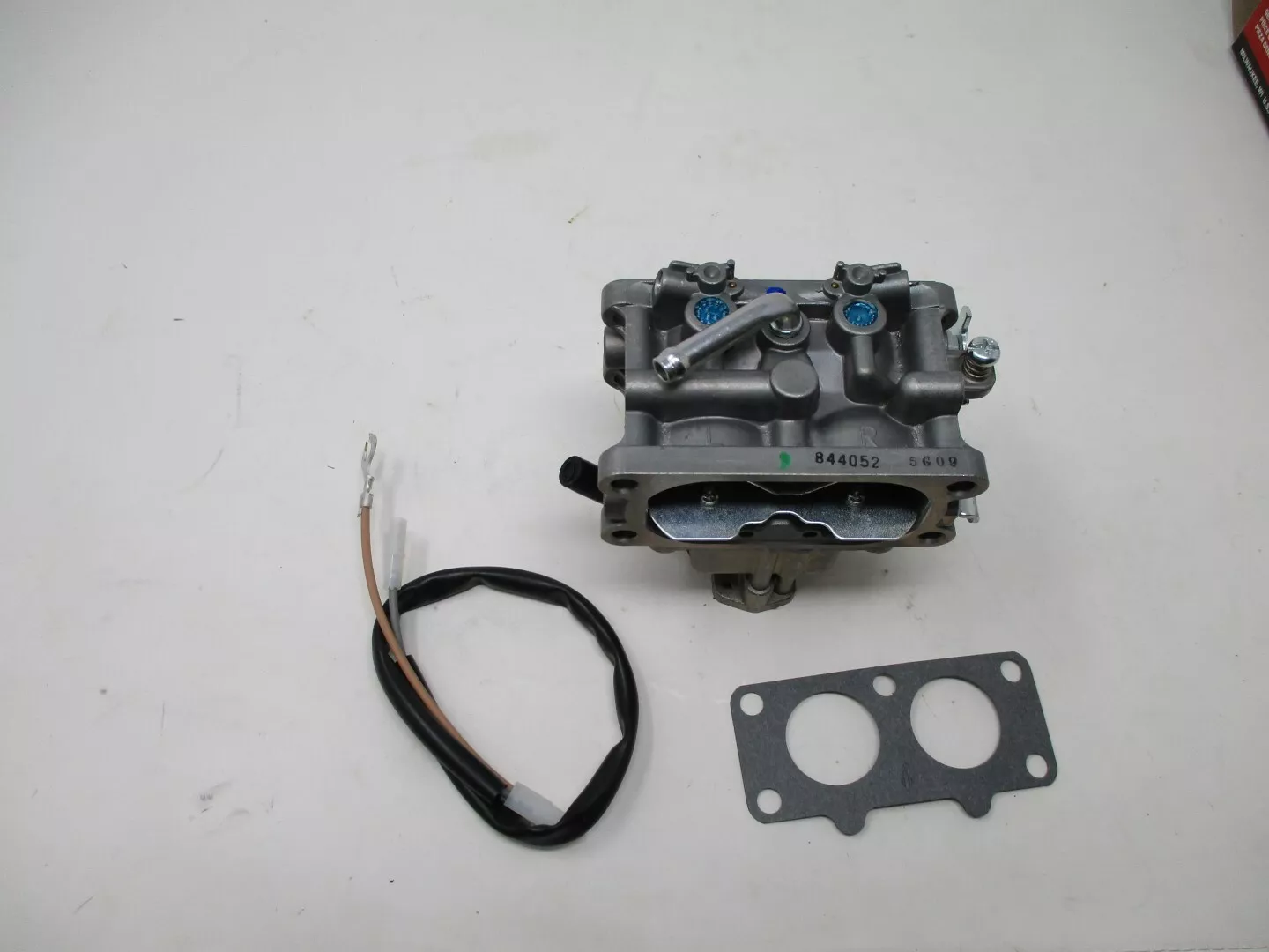 Genuine Briggs & Stratton 845199 Carburetor 844714 843294 809328 809221 - Image 3