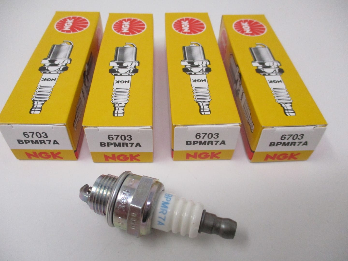 Genuine NGK 6703 BPMR7A Nickel Spark Plug Lawnmower - Image 7