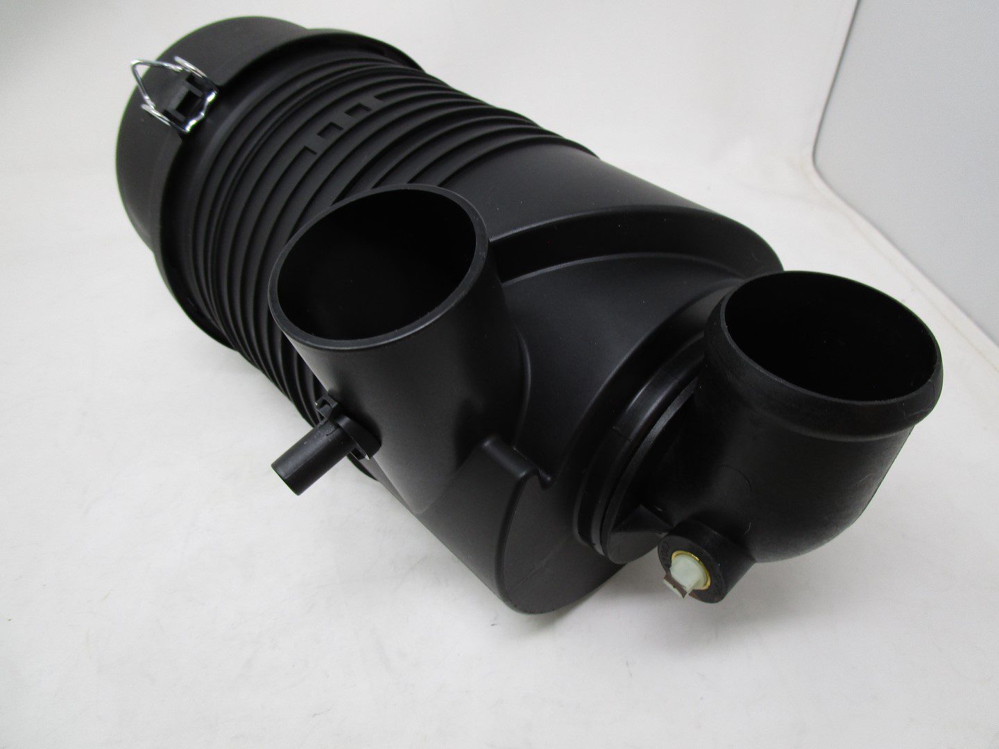 Genuine Kawasaki 11010-0715 Air Filter Canister Assembly FX651V FX691V FX730V - Image 3