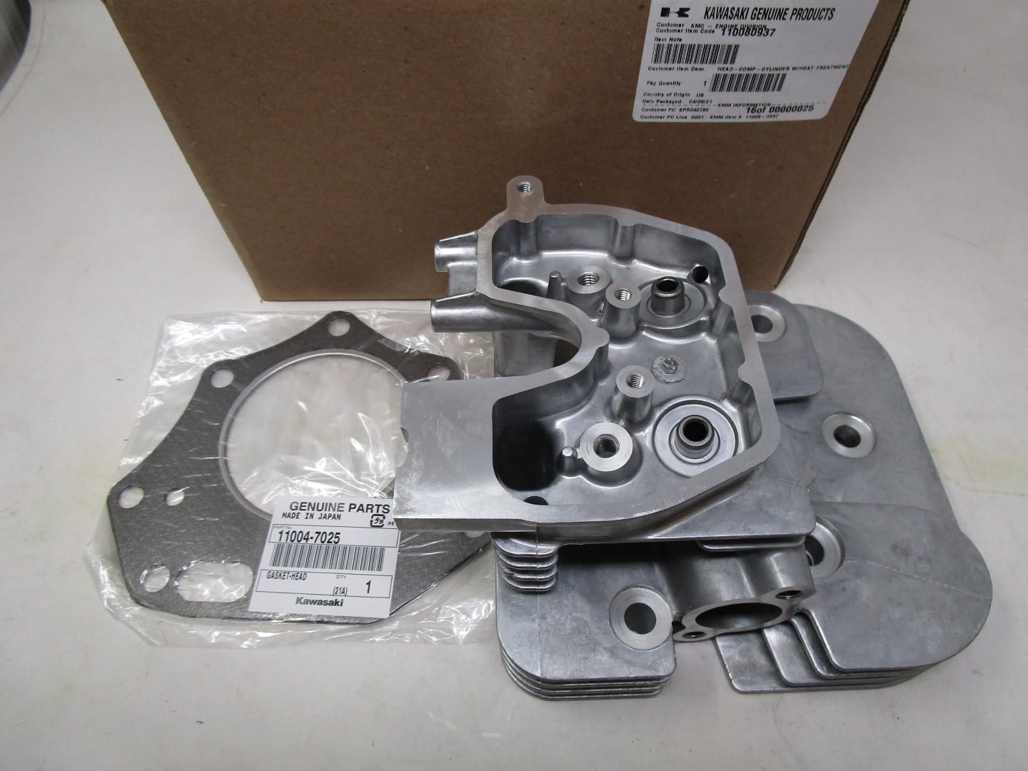 Genuine Kawasaki 11008-0937 Head & Head Gasket 11004-7025 #2 FX751V, FX801V FX850V 11008-0899 - Image 4