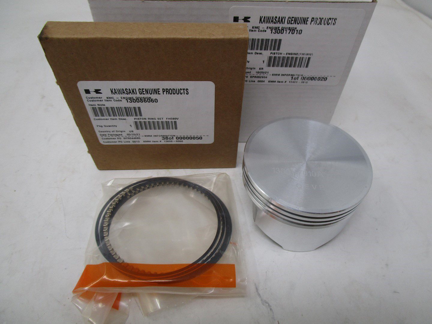 Genuine Kawasaki 13001-7010 Piston & Rings 13008-6060 STD. Standard  FH541V, FH580V, - Image 3