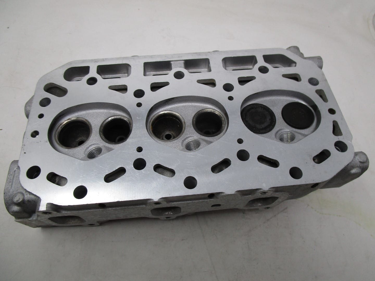 Genuine 825681 Used Briggs & Stratton Head Aluminum Daihatsu Gas Engine Toro, - Image 5