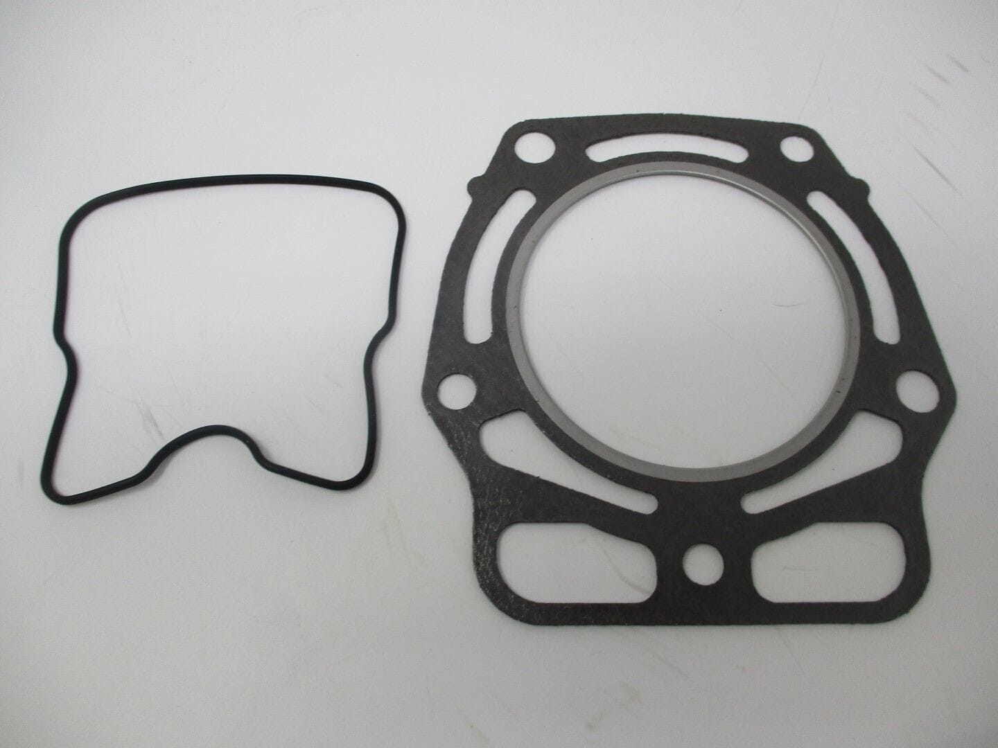 Genuine Kawasaki 11004-2107 & 11061-2182 Cylinder Head & Rocker Cover Gasket - Image 4