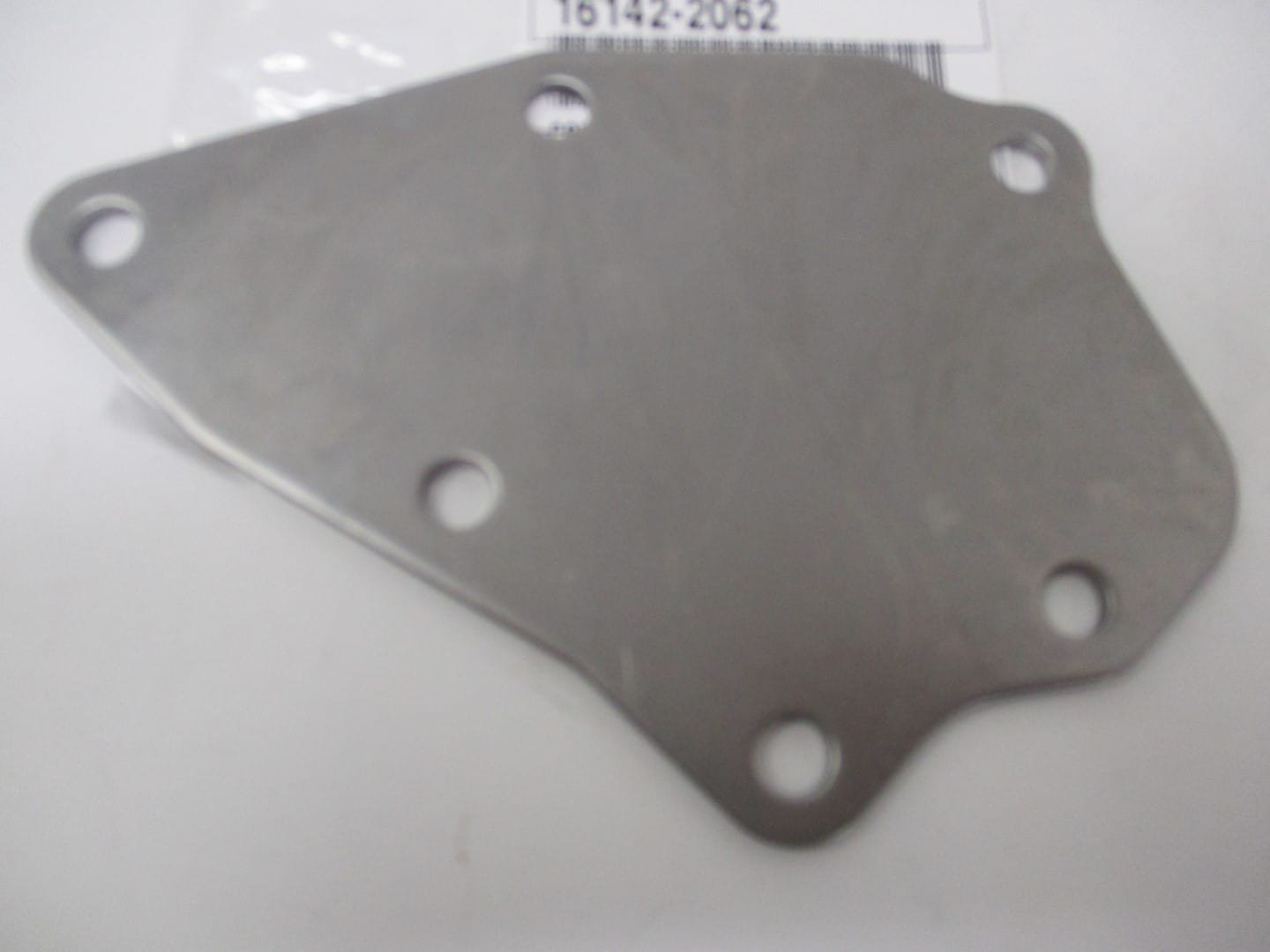 Genuine Kawasaki 16142-2062 Oil Pump Cover FE290D Engine Generator - Image 2