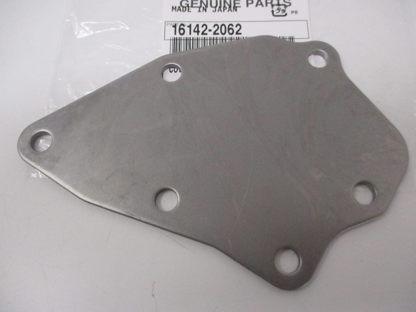 Genuine Kawasaki 16142-2062 Oil Pump Cover FE290D Engine Generator - Image 3