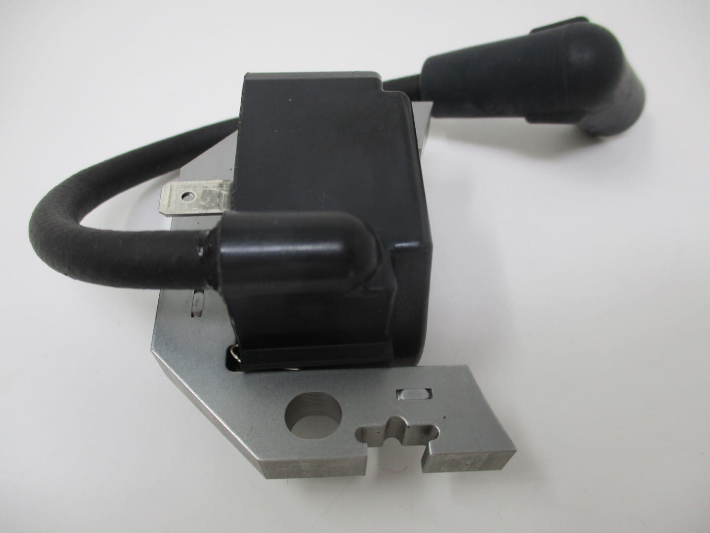 Genuine Kawasaki 21171-2267 Ignition Coil FJ180V 21171-7030 21171-7021 Toro 30" - Image 2