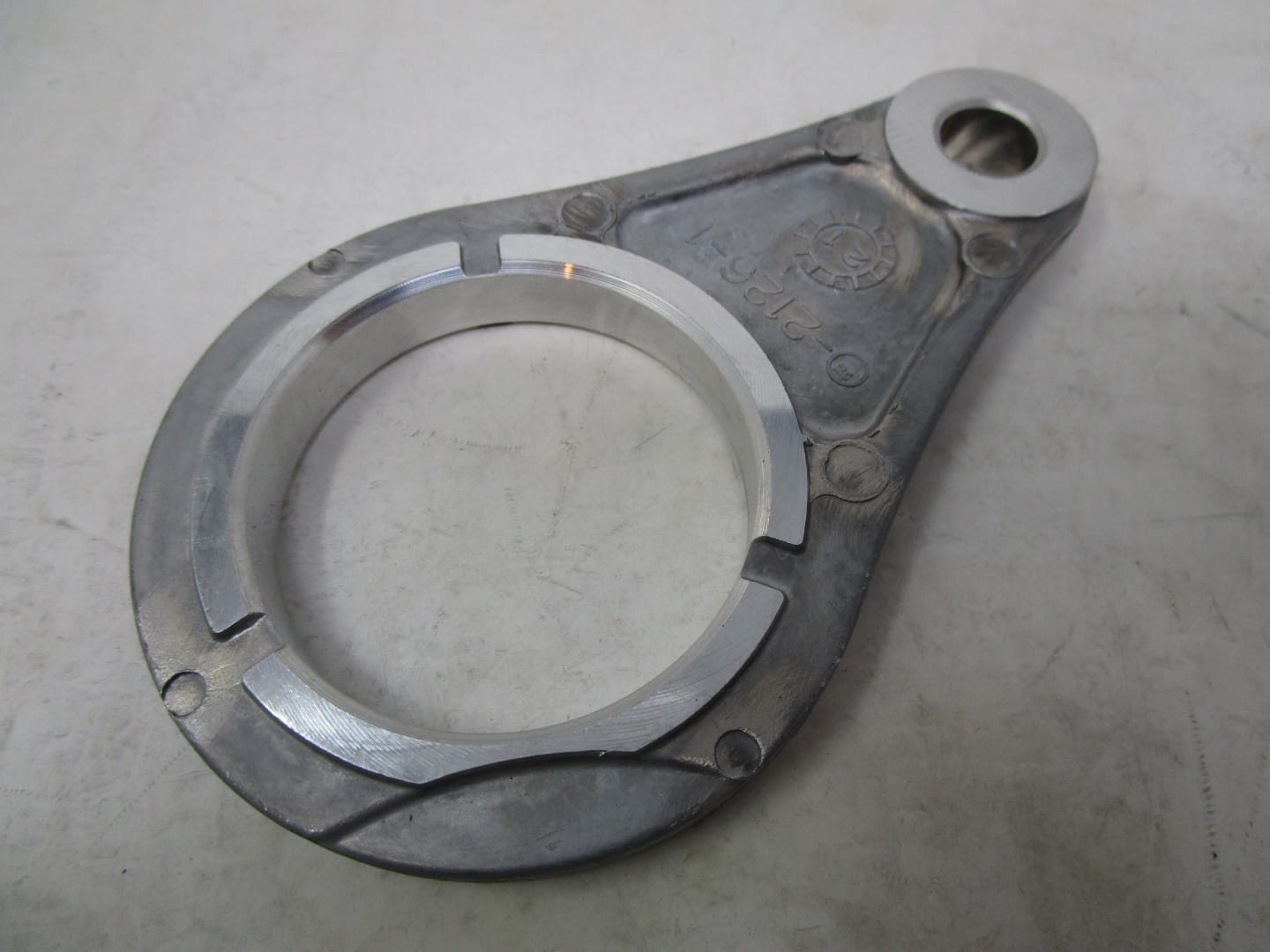 Genuine Kawasaki 46102-2079 FE350D FE400D FE350D Crankshaft Rod Piston Aluminum