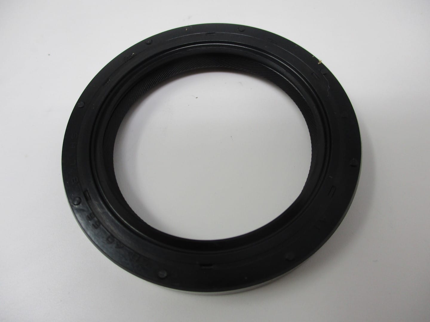 Genuine Kawasaki 92049-7022 92049-7007 Crankcase Oil Seal FH601D FH721D FH770D - Image 2