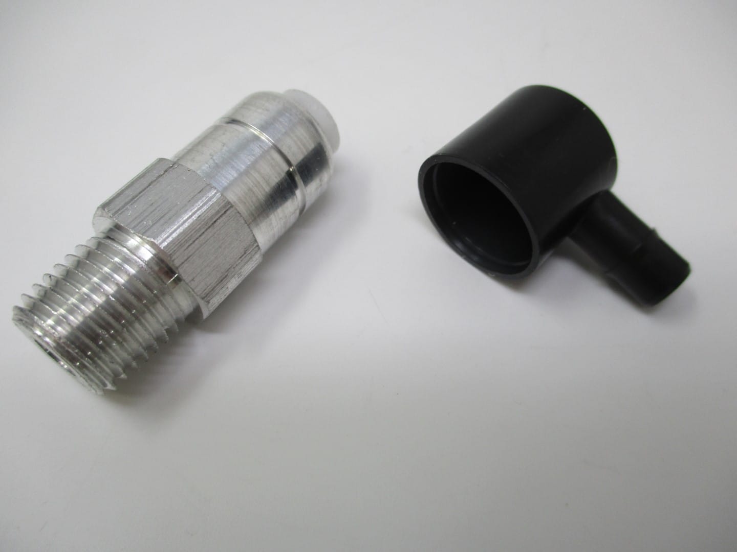 Genuine Briggs & Stratton 208673GS Thermal Relief Valve - Image 4