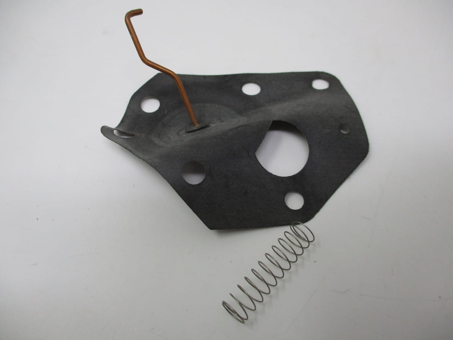 Genuine Briggs & Stratton 299637 Pump Choke Diaphragm - Image 3