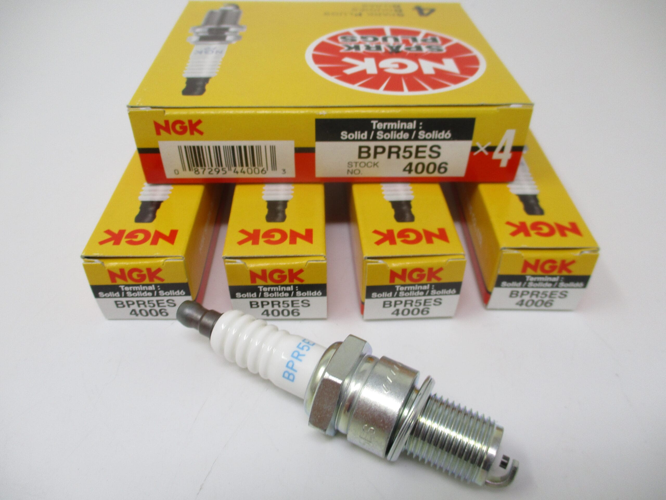 4 Genuine NGK 4006 BPR5ES Nickel Spark Plug for Small Engine