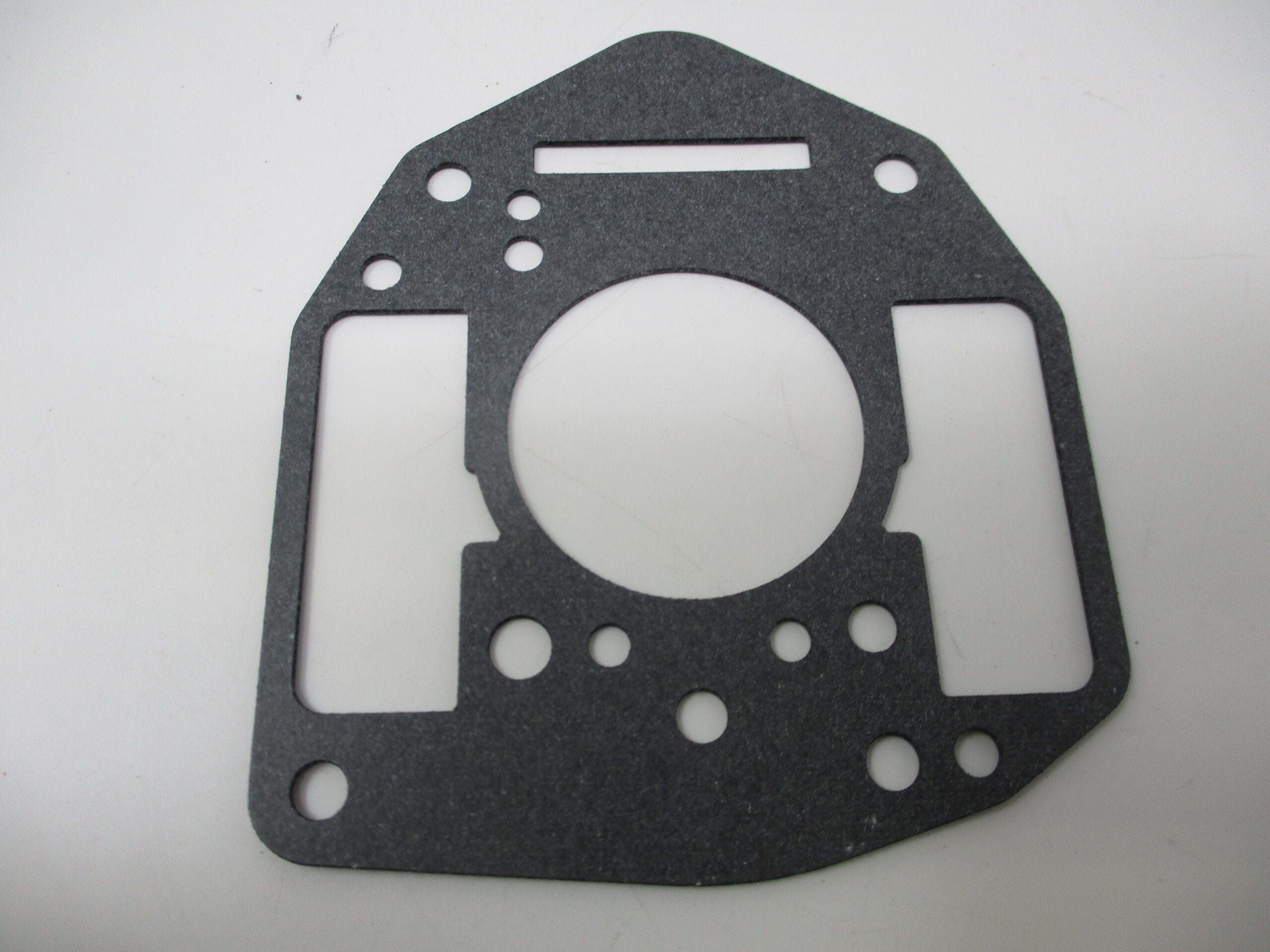 Genuine Briggs & Stratton 692077 Carburetor Body Gasket - Image 4