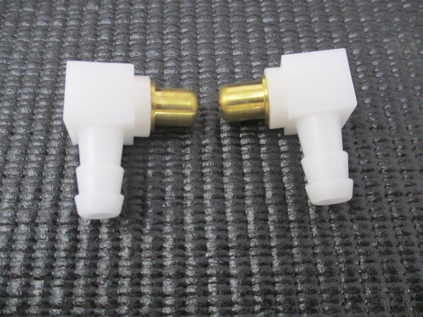 2 Genuine Briggs & Stratton 692317 Carburetor Connector Hose Fitting 1/4" 497166