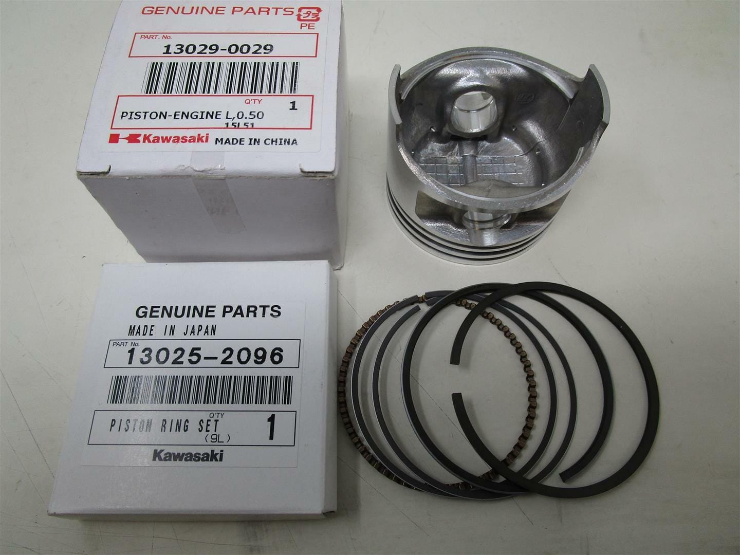 Genuine Kawasaki 13029-0029 Over Size Piston 13025-2096 Rings Size L 0.5 FE120D - Image 2