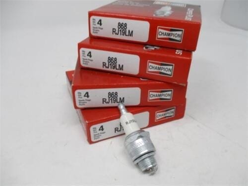 16 Genuine Champion 868 RJ19LM Copper Plus Spark Plug Small Engine