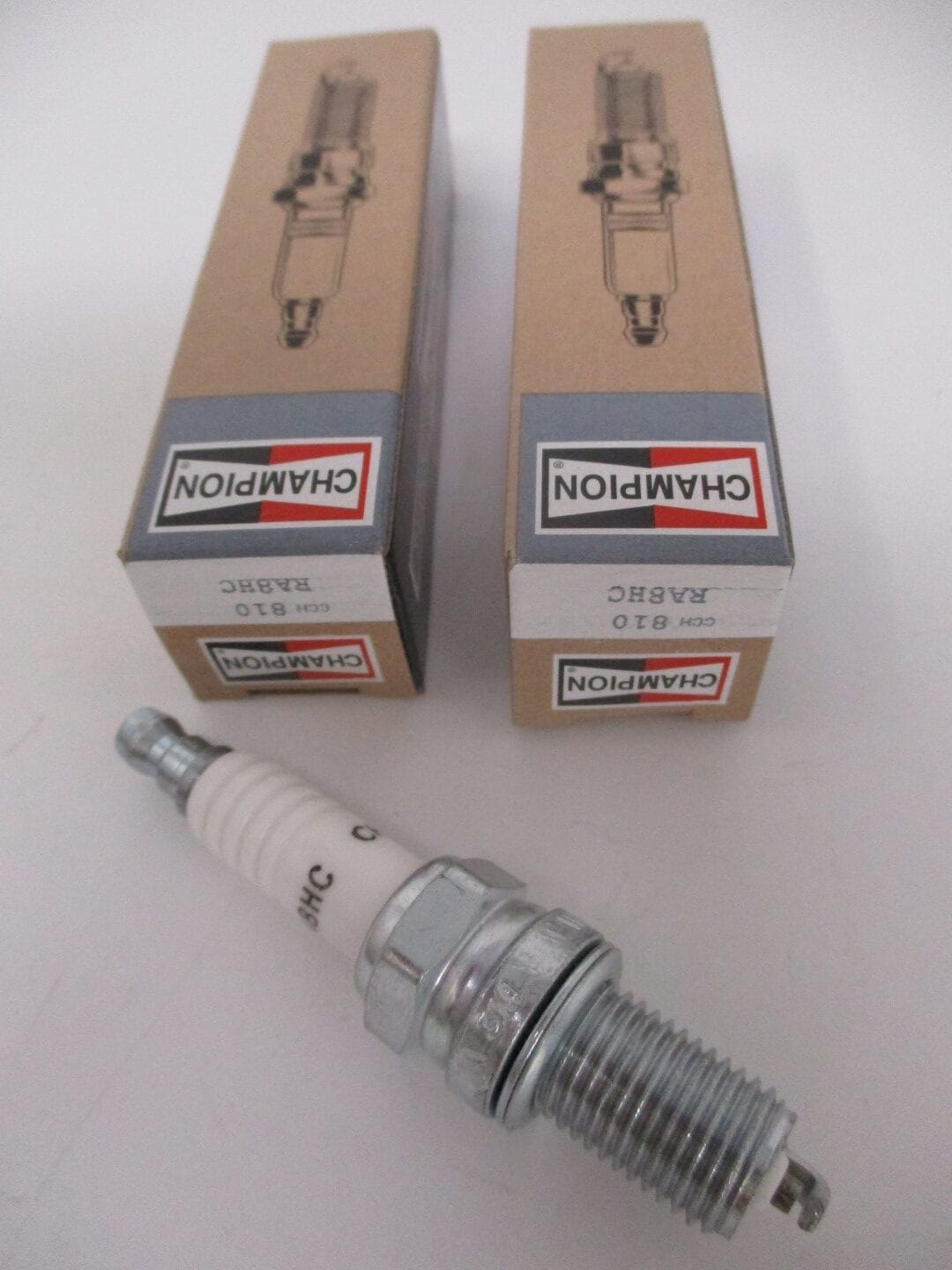2 Genuine Champion 810 RA8HC Nickel Spark Plug Copper Plus Chainsaw - Image 2
