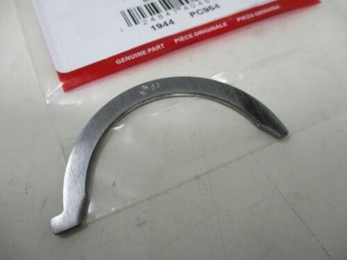 Genuine Briggs & Stratton 821295 Shim-End Play Crankshaft Daihatsu - Image 2