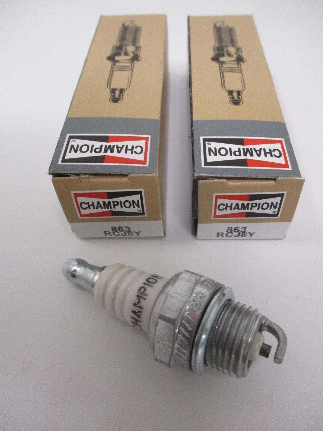 2 Genuine Champion 863 RCJ8Y Nickel Spark Plug's Copper Plus Chainsaw