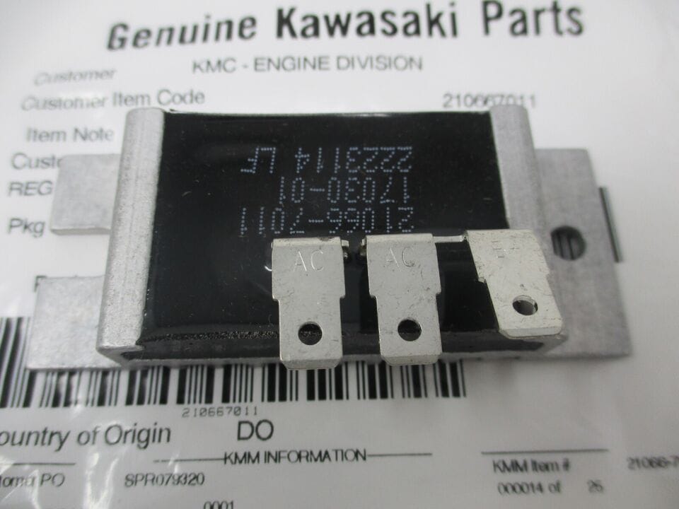 Genuine Kawasaki 21066-7011 Voltage Regulator  FH500V FH531V FH541V FH580V - Image 3