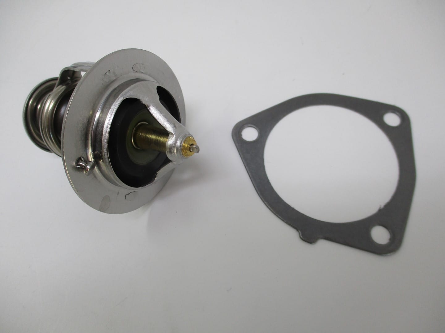 Genuine Kawasaki 49054-2058 11060-2475 Thermostat & Gasket FD671D FD711D FD711D - Image 3