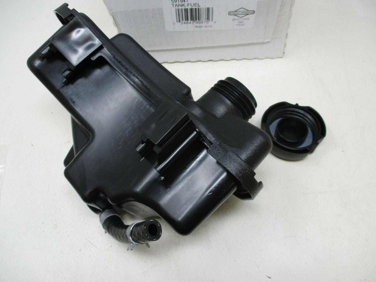 Genuine Briggs & Stratton 591947 Fuel Gas Tank with Gas Cap - Image 5