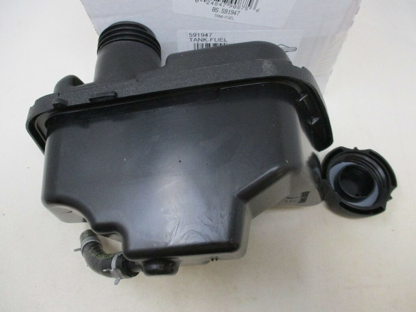 Genuine Briggs & Stratton 591947 Fuel Gas Tank with Gas Cap - Image 4