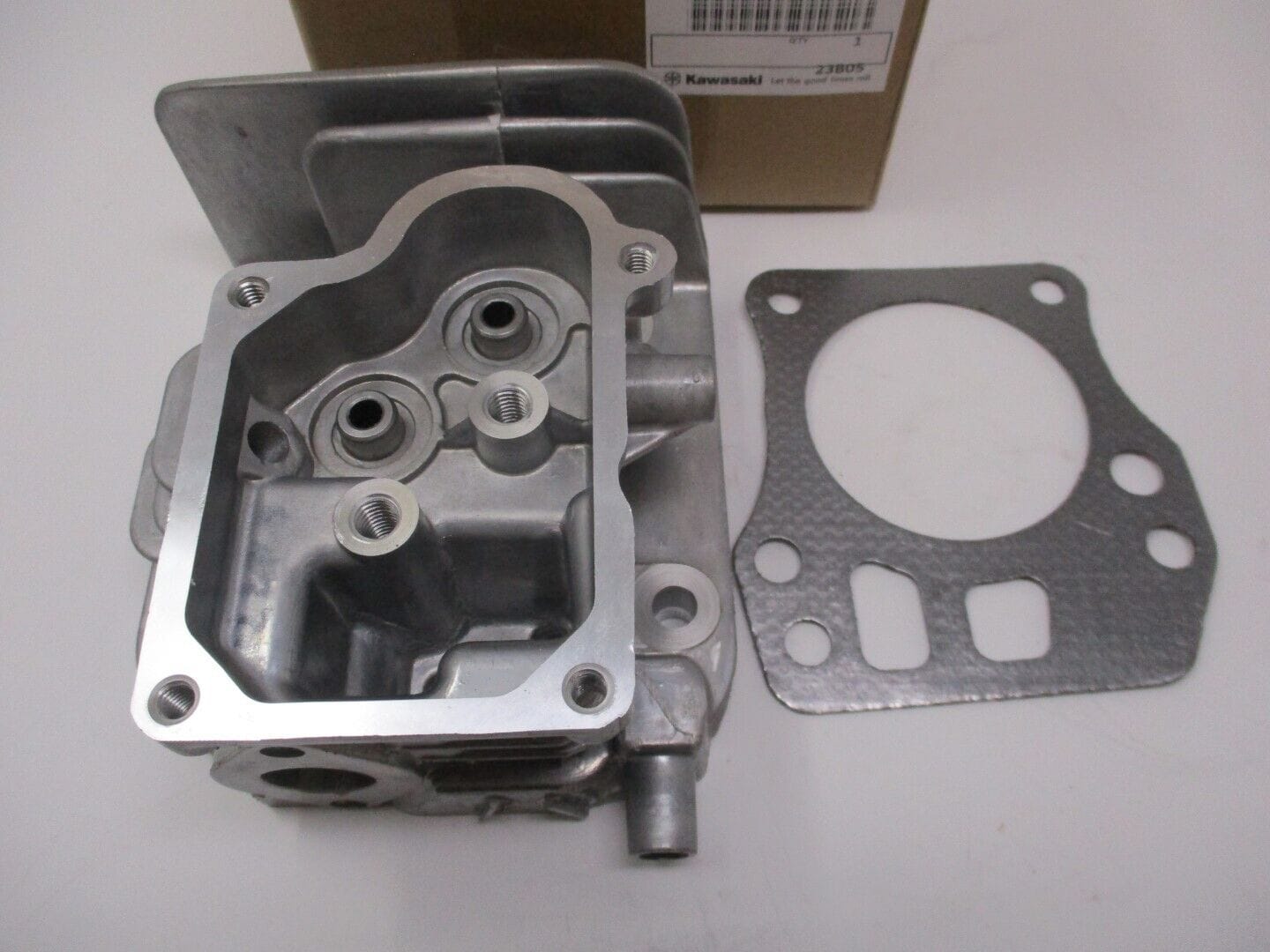 Genuine Kawasaki 11008-1476 Head & Gasket 11004-7020 for FJ180V Toro 800, 1000 - Image 2