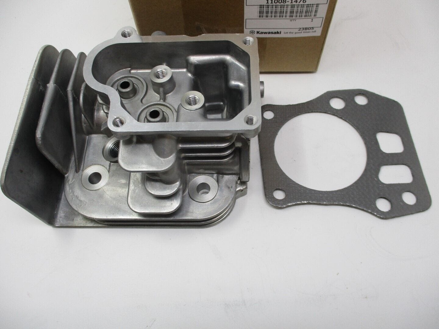 Genuine Kawasaki 11008-1476 Head & Gasket 11004-7020 for FJ180V Toro 800, 1000