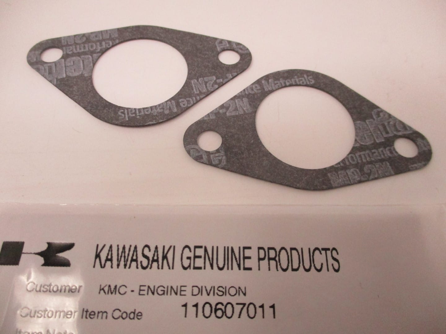 2 Genuine Kawasaki 11060-7011 Intake Manifold Gasket for FH601D FH601V - Image 3