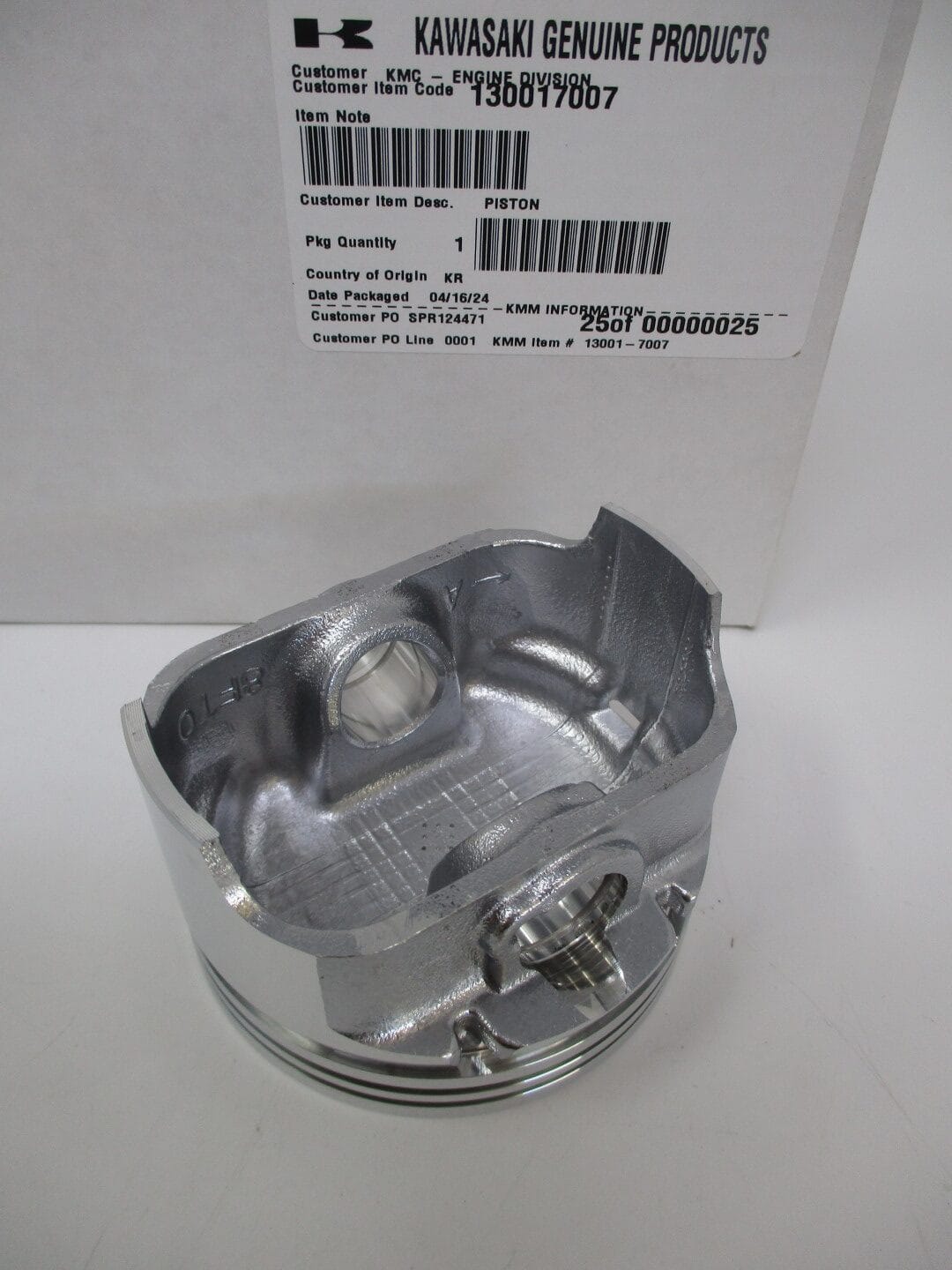 Genuine Kawasaki 13001-7007 / 13001-7006 Piston STD FH601V FH641V FH661V FH680V - Image 5