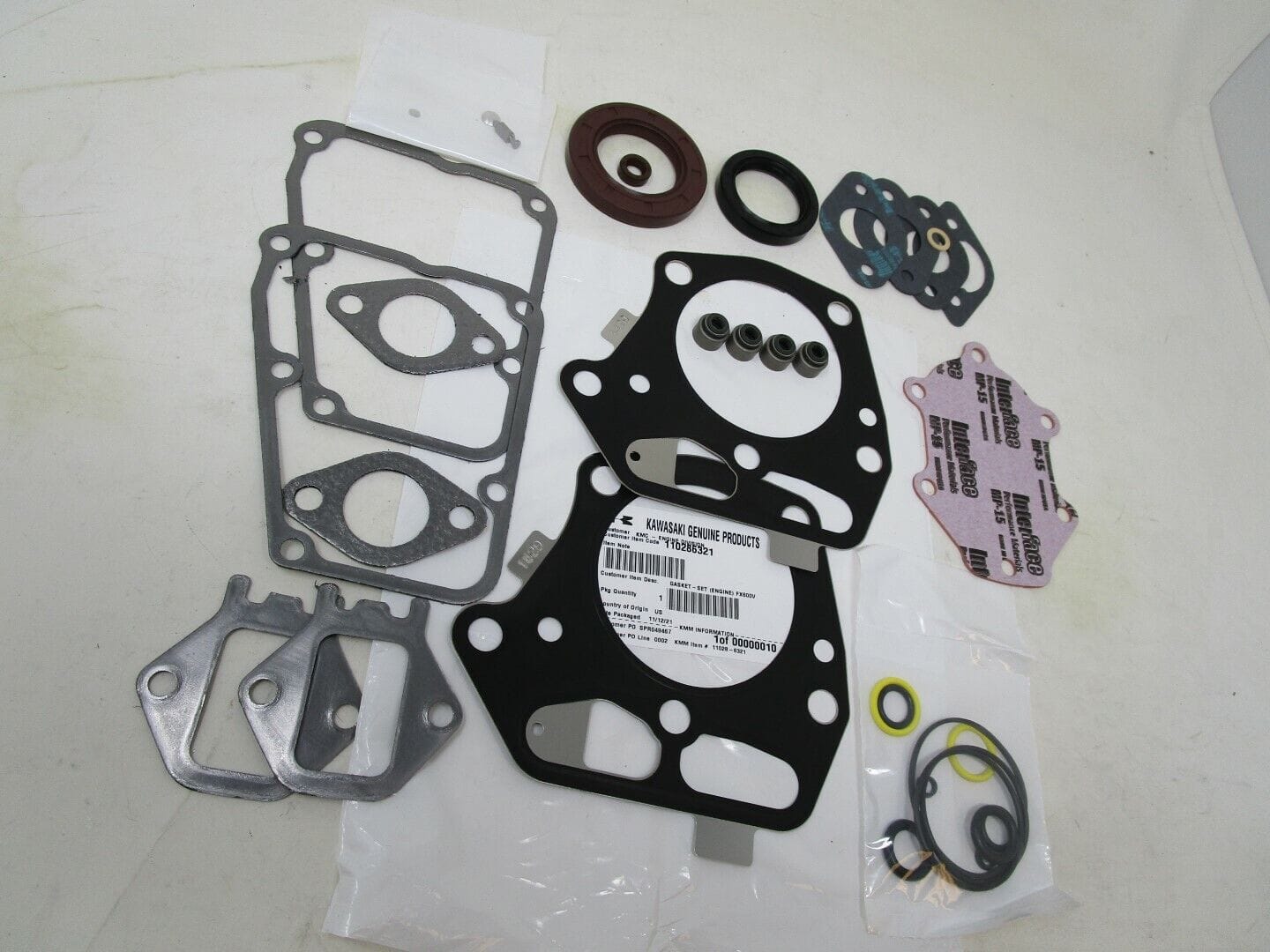 Genuine Kawasaki 11028-6321 & 11028-6316 Engine & Carburetor Rebuild Kits FR541V - Image 2