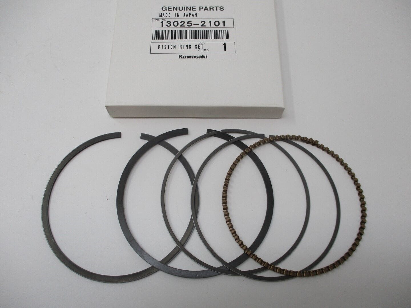 Genuine Kawasaki 13025-2101 Piston Rings for FE400D Oversize 0.50 - Image 3