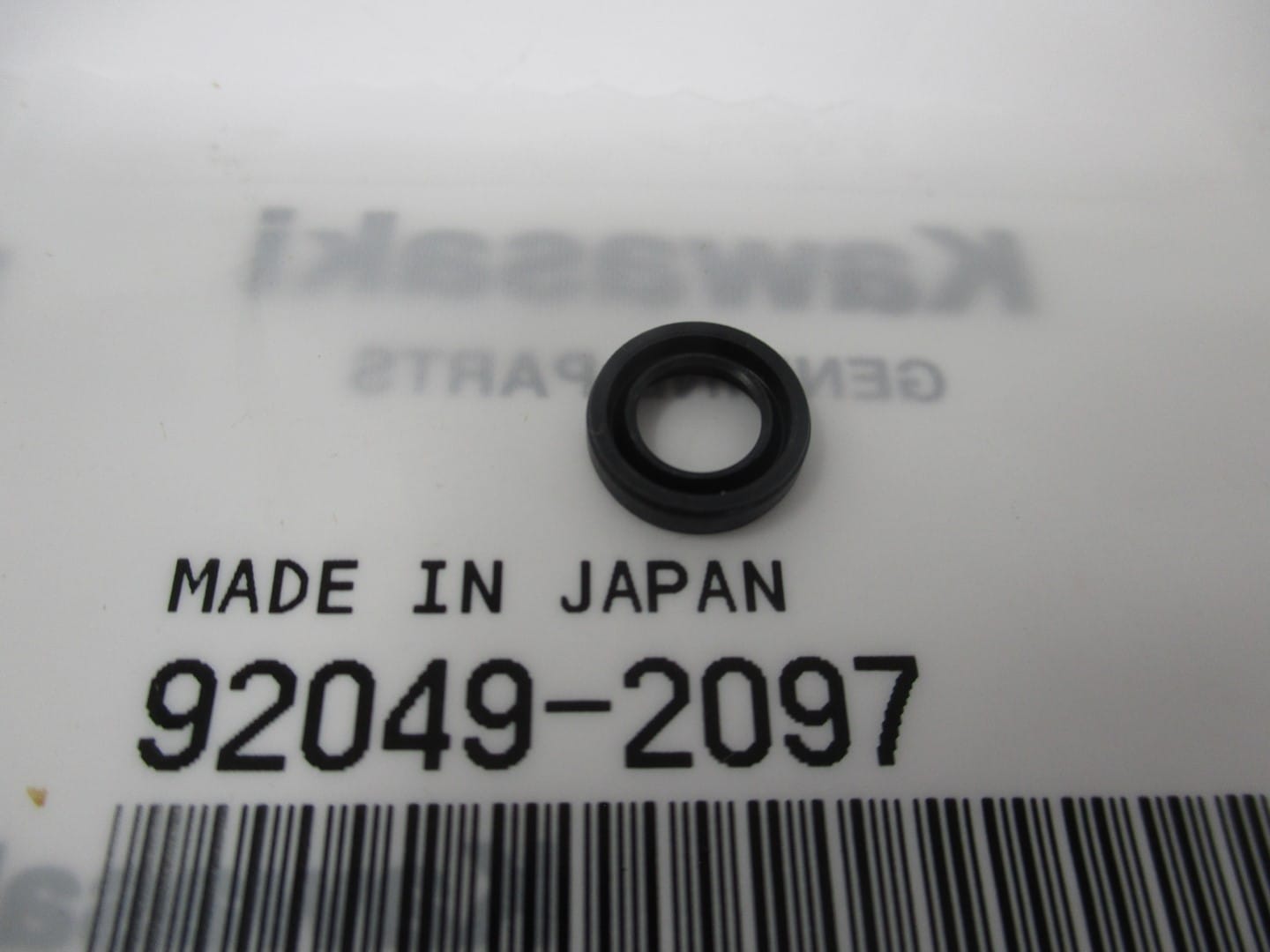 Genuine Kawasaki 92049-2097 Oil Seal FE290D FE350D FE400D FEFB460V FC290V FC400V - Image 4