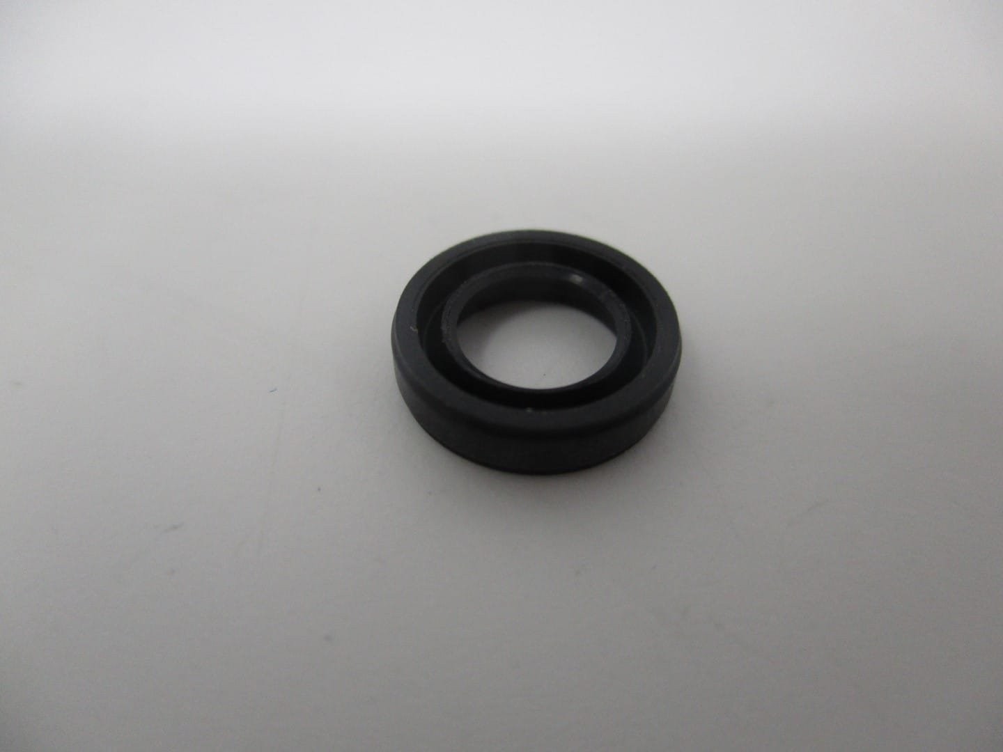 Genuine Kawasaki 92049-2097 Oil Seal FE290D FE350D FE400D FEFB460V FC290V FC400V