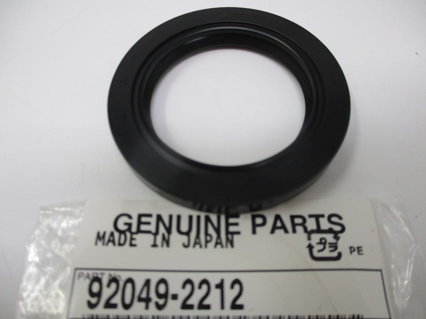Genuine Kawasaki 92049-2212 Crankcase Oil Seal FE350D P60000 Club Car - Image 4