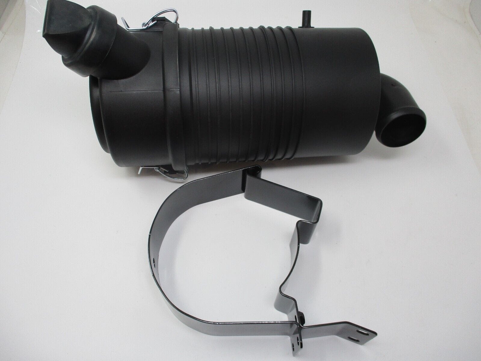 Genuine Kawasaki 11010-0715 Air Filter Canister Assembly with Mounting Bracket 11013-7044 11013-7045 - Image 3