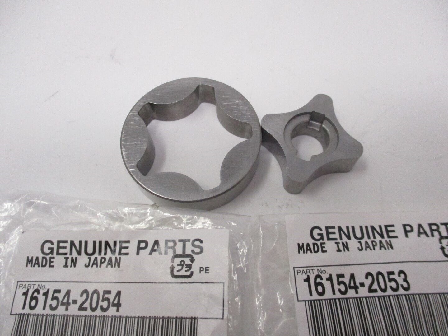 Genuine Kawasaki 16154-2053 &16154-2054 Oil Pump Rotor-Pump Out   FD590V, FD611V - Image 5
