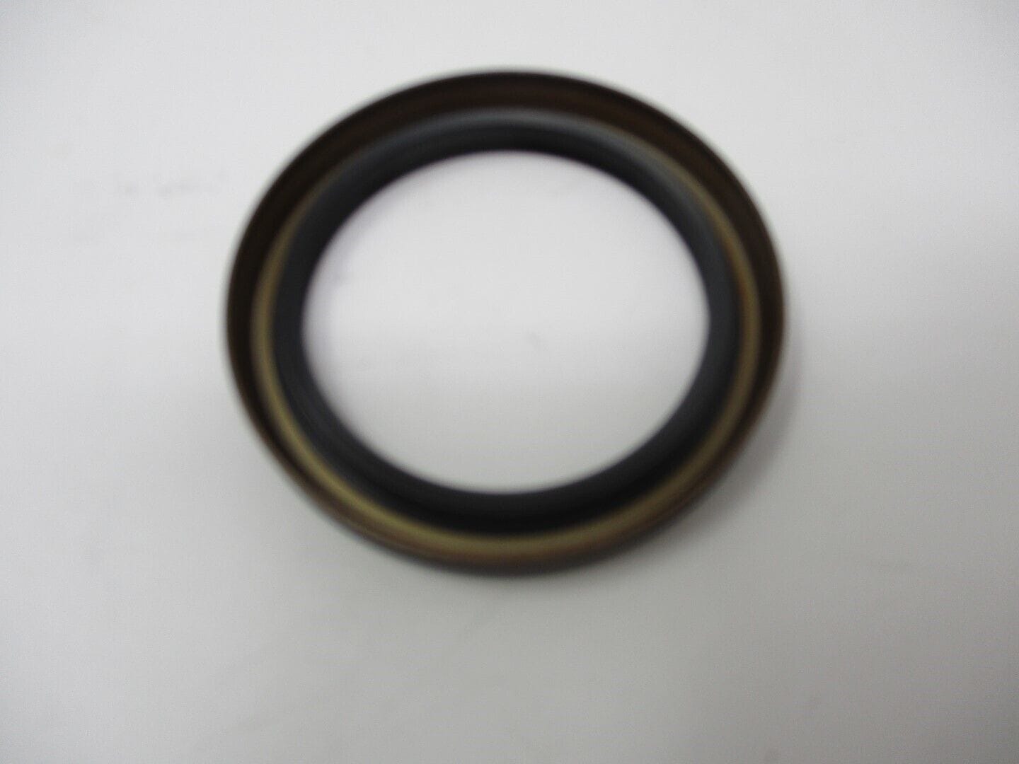 Genuine Briggs & Stratton 795387 PTO Crankshaft Oil Seal 791892 690947 499145 - Image 4