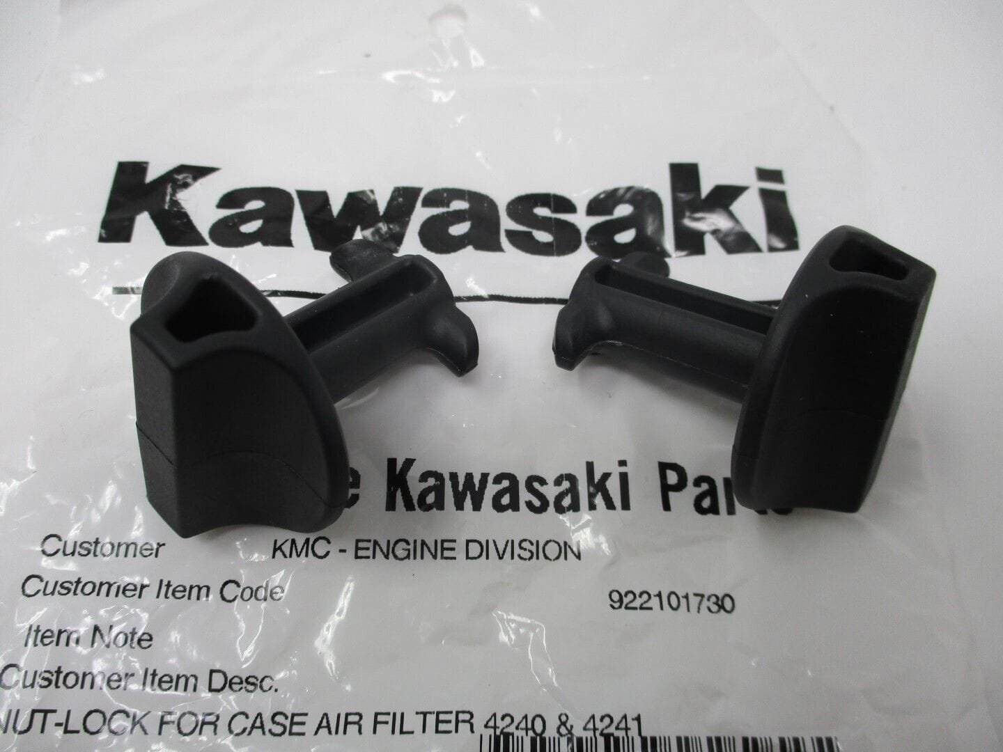 Genuine Kawasaki 92210-1730 Air Filter Cover Nuts FS481V FS541V FS600V FS651V - Image 3