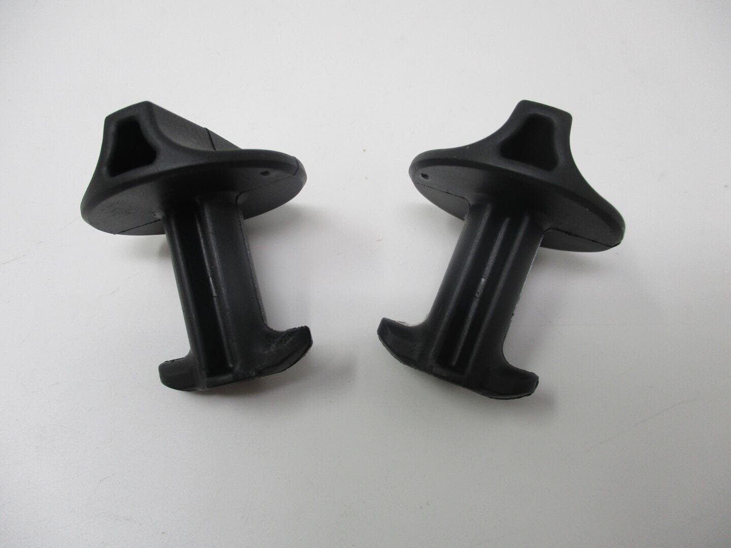 Genuine Kawasaki 92210-1730 Air Filter Cover Nuts FS481V FS541V FS600V FS651V - Image 2