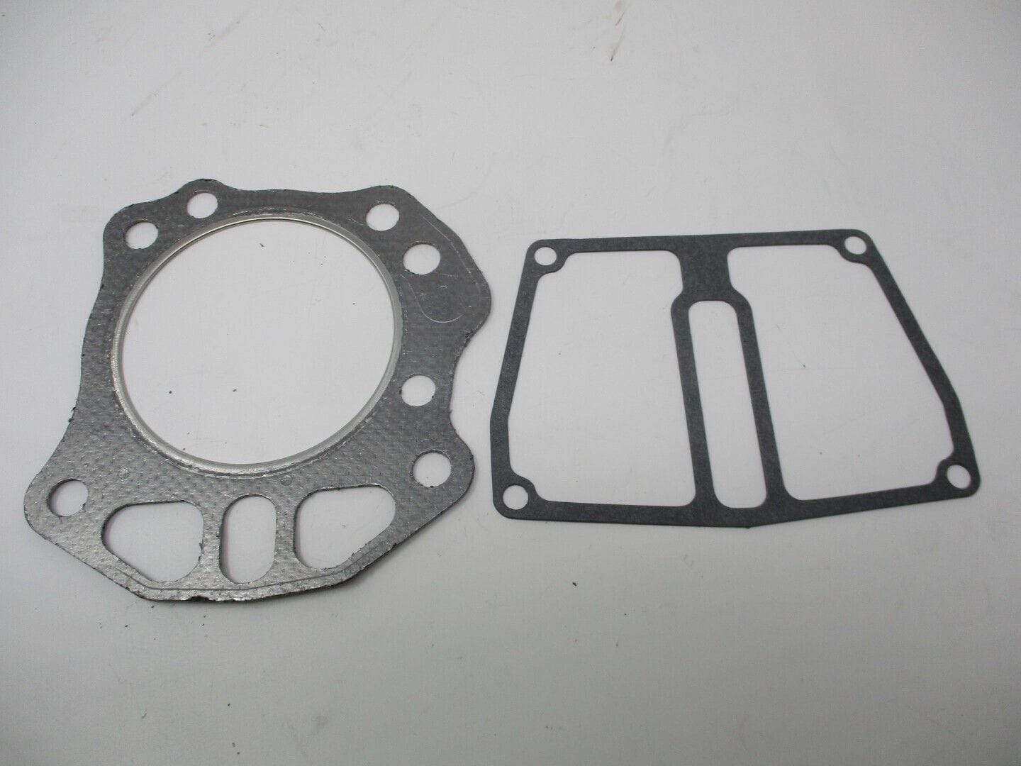 Genuine Kawasaki 11004-7017 Head & Rocker 11061-7041 Gasket for a Mule KAF400