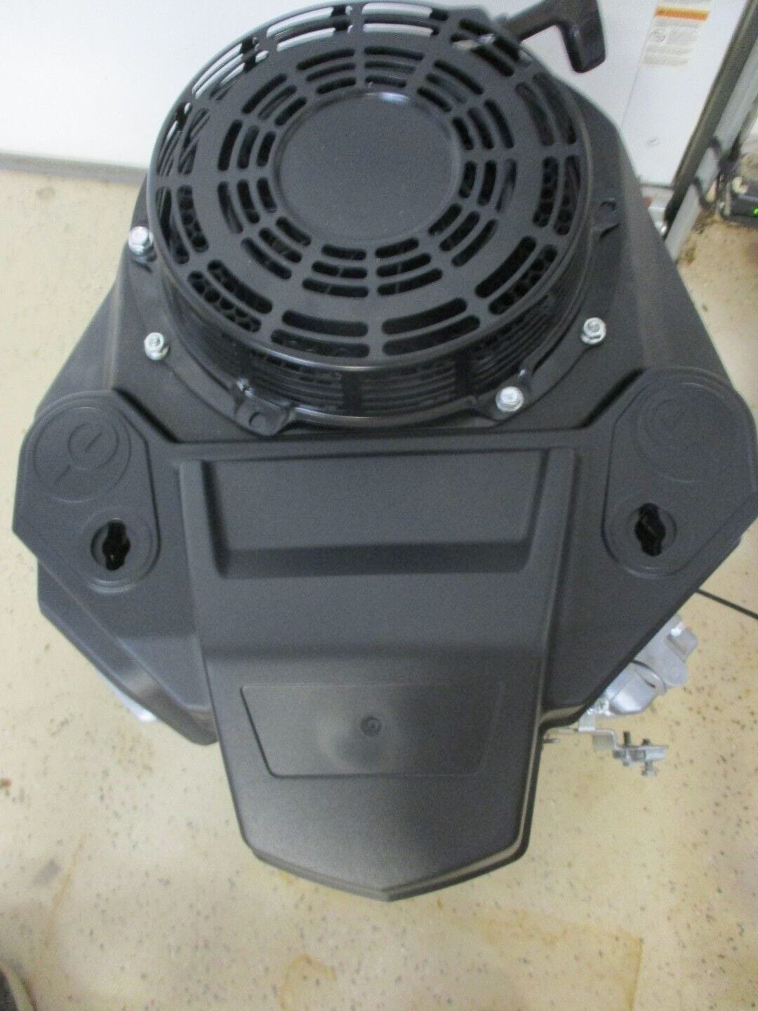 Genuine Kawasaki 11011-0920 Air Filter Cover for FS481V FS600V - Image 2