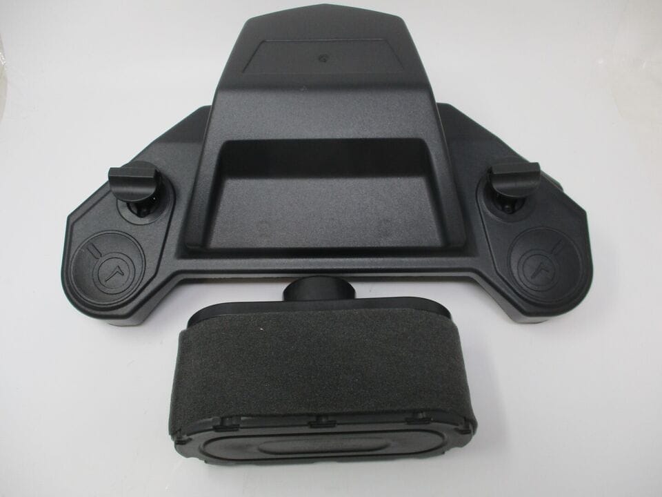 Genuine Kawasaki 11011-0920 Air Filter Cover with Nuts & Air Filter 11013-0752 - Image 2