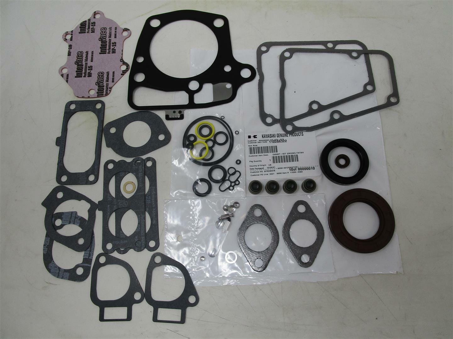 Genuine Kawasaki 11028-6322 Engine & Carburetor Rebuild Kit 11028-6293 FR651V