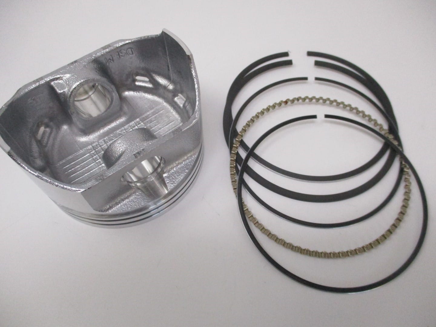 Genuine Kawasaki 13029-7010 & 13025-7009 Piston & Rings 0.50 OS Oversize