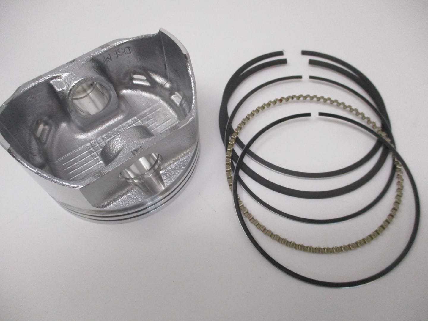 Genuine Kawasaki 13029-7010 & 13025-7009 Piston & Rings 0.50 OS Oversize