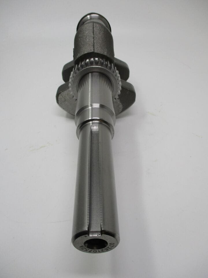 Genuine Kawasaki 13031-7051 Crankshaft FH601V FH641V FH680 FH721V - Image 2