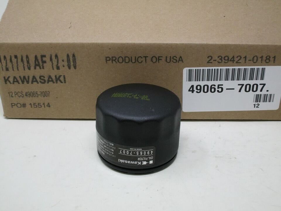 12 Packs Genuine Kawasaki 49065-7007 Oil Filters Toro 107-7817 Ariens 21548100 21550800