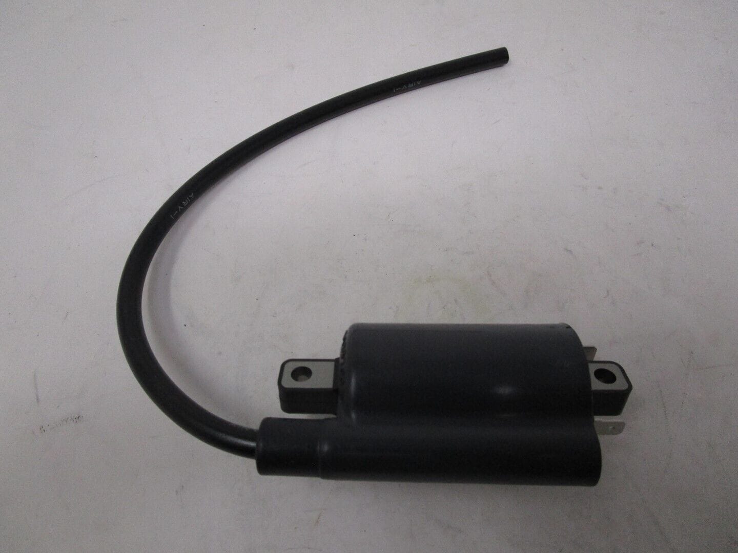 Genuine Briggs & Stratton 820037 Ignition Coil Daihatsu for DM950 DM850 - Image 3